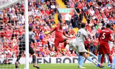 1xBit体育亚洲官网-法兰克福不容有失，主场迎战曼联决意保卫领先的简单介绍