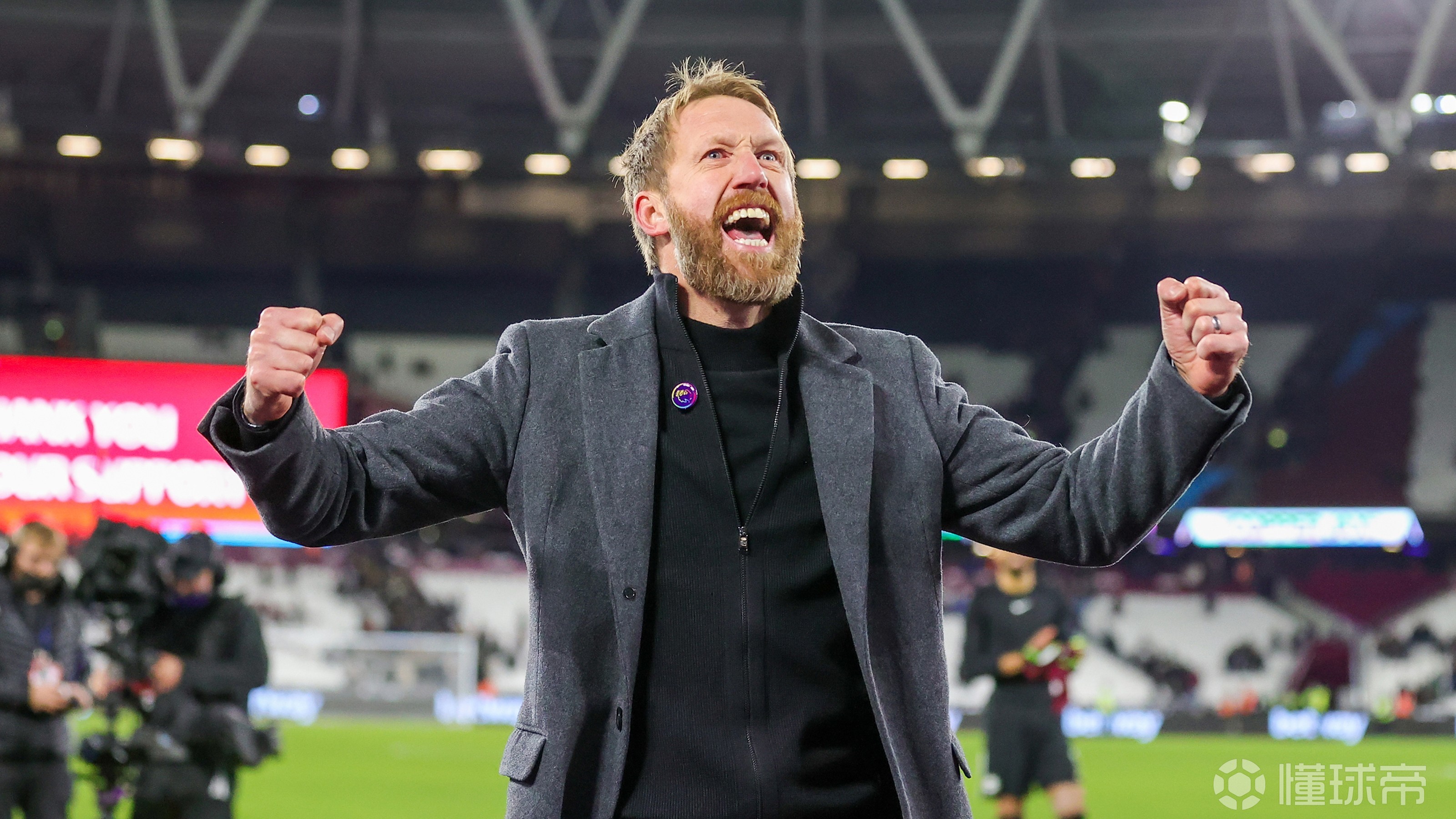 切尔西球员表现出色，教练称赞他们的拼搏精神