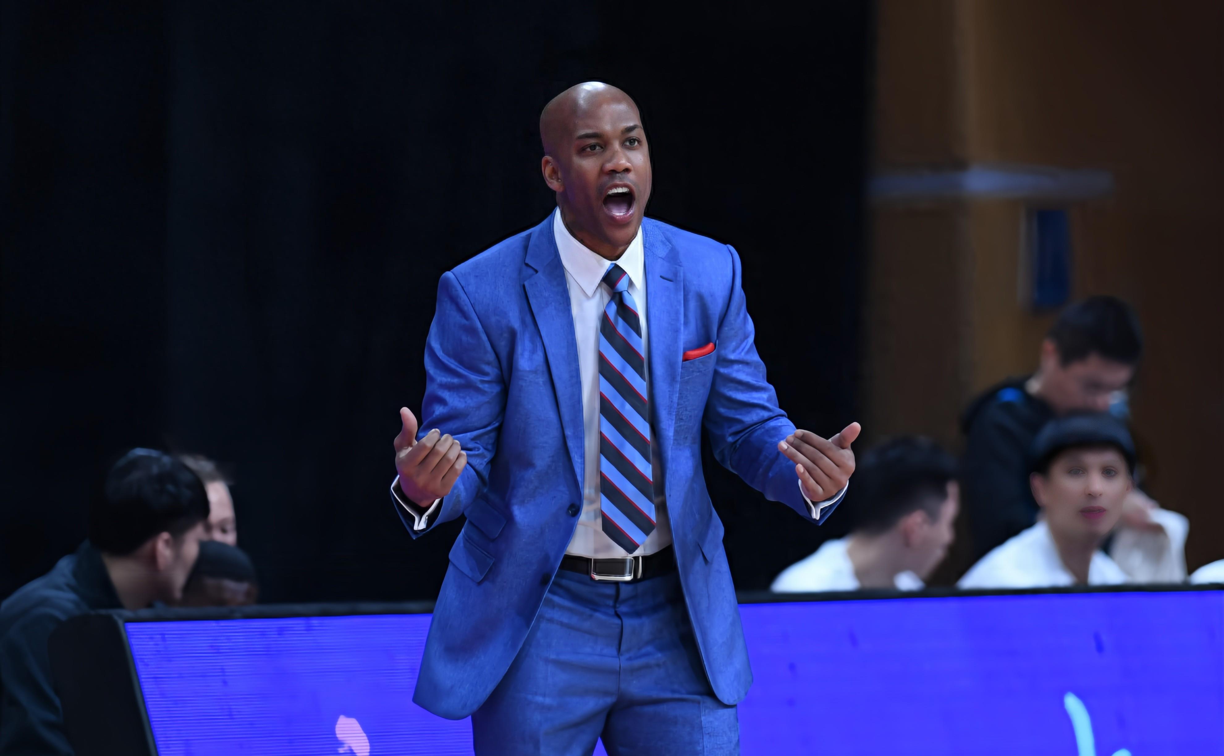 荷兰小将荣膺最佳新秀，教练大加赞赏的简单介绍