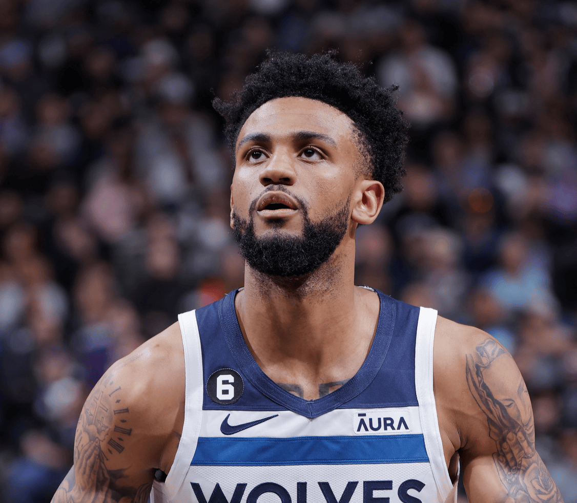 关于狼堡球队士气高昂，期待在未来比赛中继续取得胜利的信息