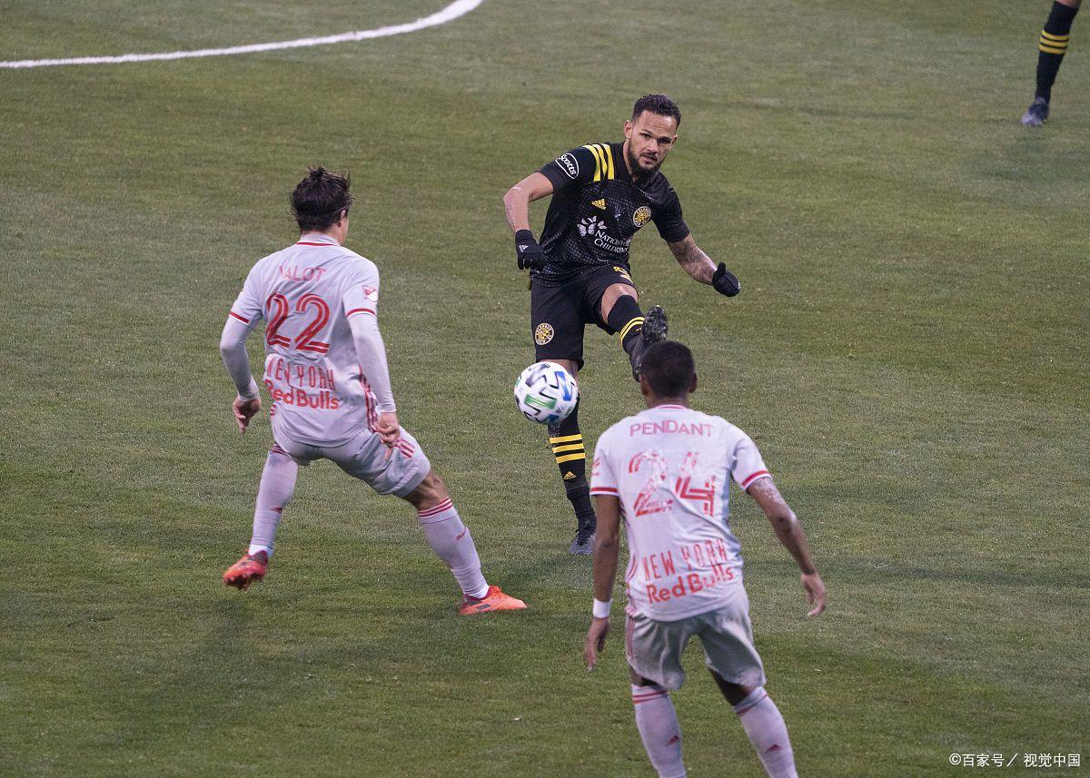 包含帕尔马迎战维罗纳，谁能笑到最后？的词条