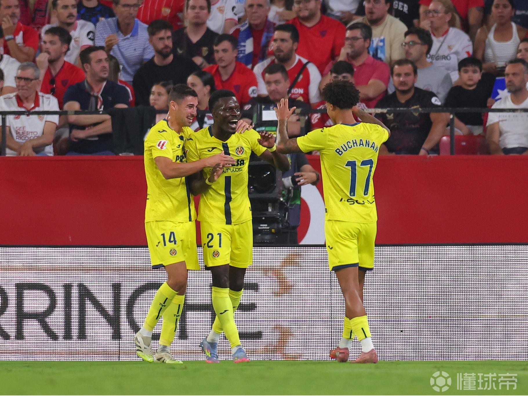 塞维利亚客场击败比利亚雷亚尔，欧战资格有望