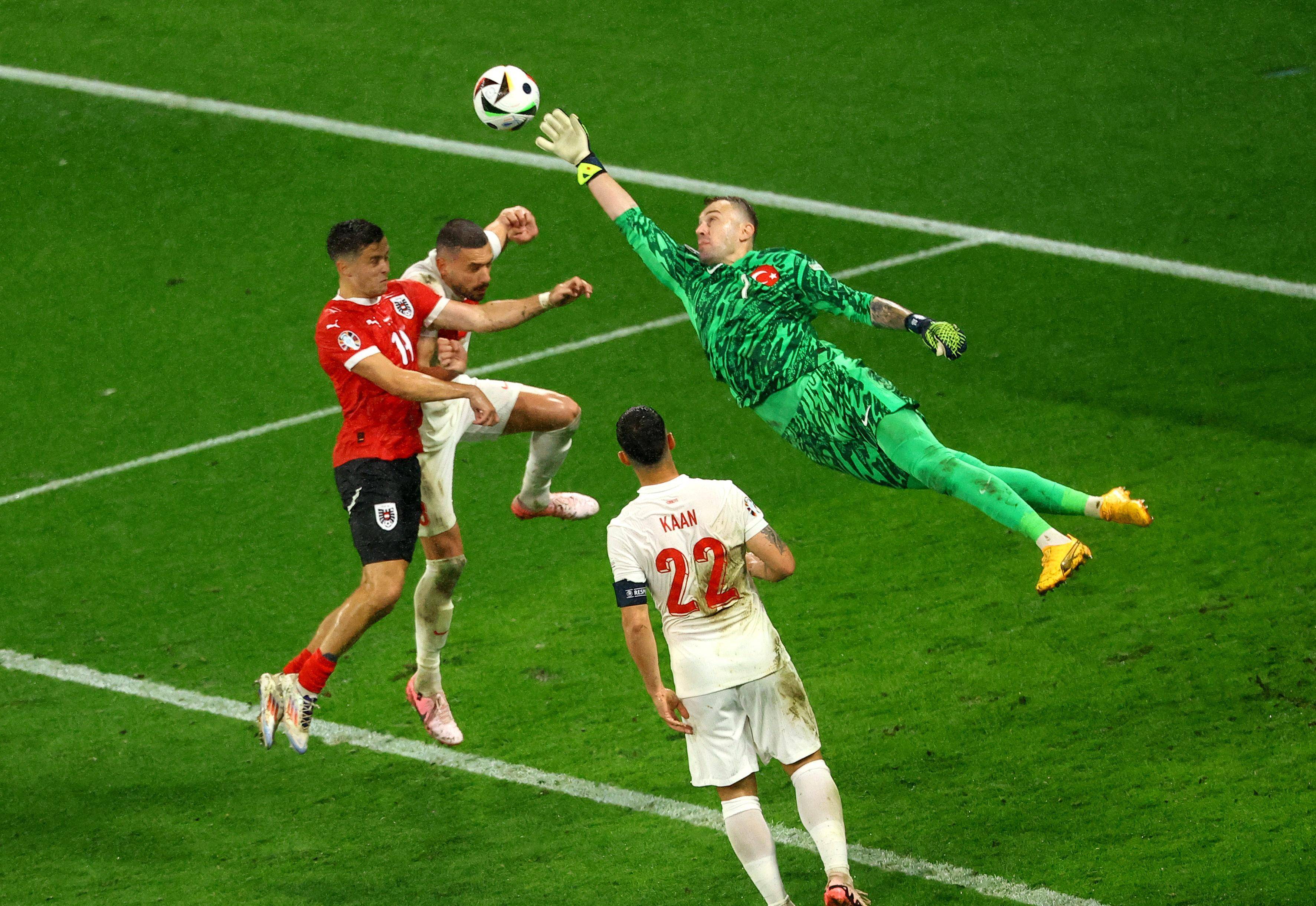 欧洲国家的足球比赛将掀起热闹的简单介绍