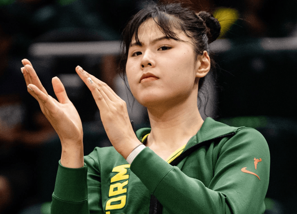 意大利运动员高佑思夺得冠军，在赛场上闪耀光芒