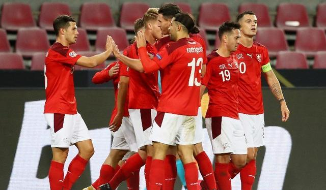 瑞士主场战平保加利亚，晋级前景暗淡