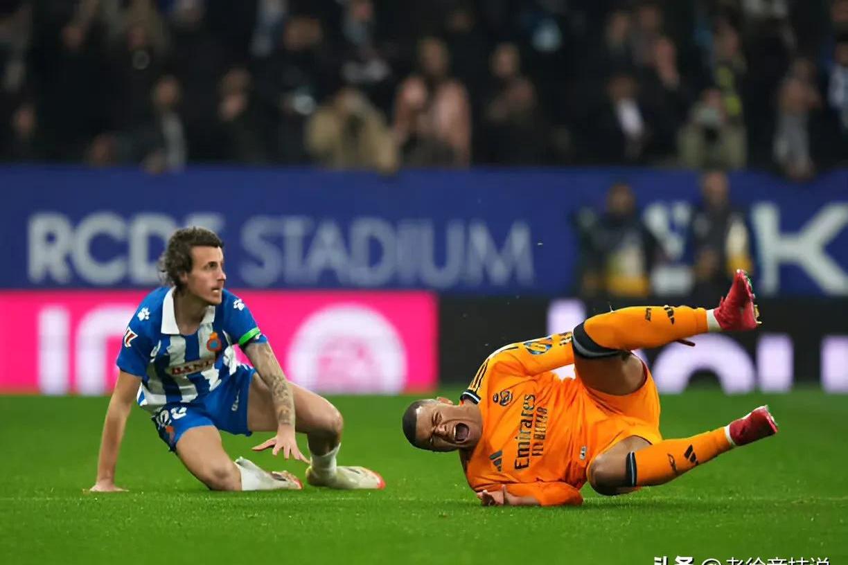 西班牙豪门俱乐部大战现场火爆 西班牙豪门俱乐部大战现场火爆