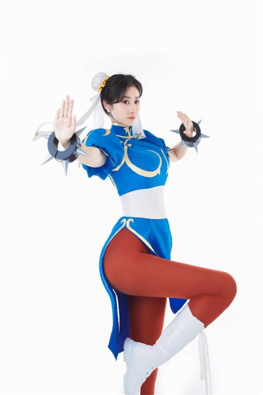 卡利亚里对巴勒莫展开热血对决的简单介绍