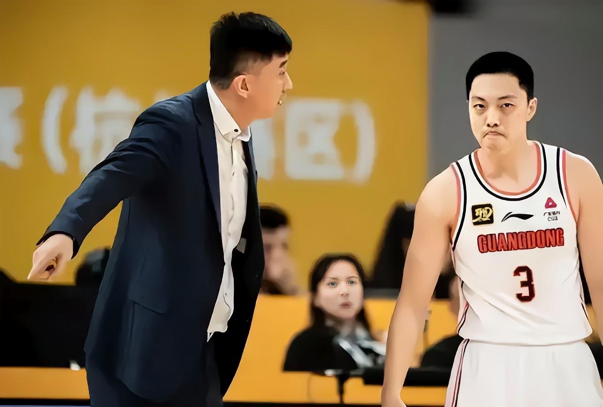 广东宏远大胜山西队，取得四连胜势不可挡