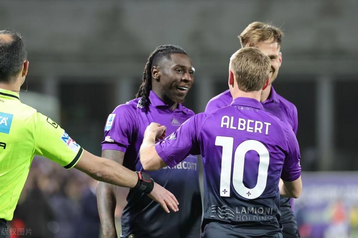 佛罗伦萨大败AC米兰，遭遇赛季首败