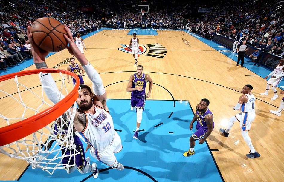 爵士主场击败魔术,继续领先西部 爵士主场击败魔术,继续领先西部